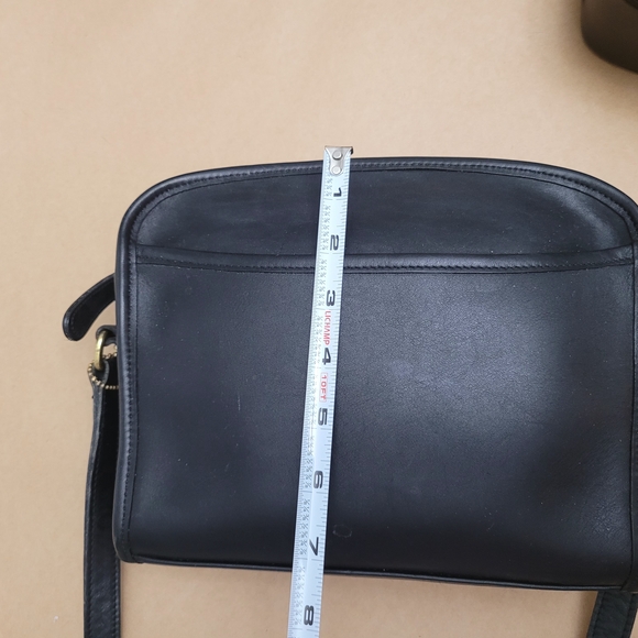 Vintage Coach Metropolis Zip Black Leather Crossbody Bag - Picture 11 of 16